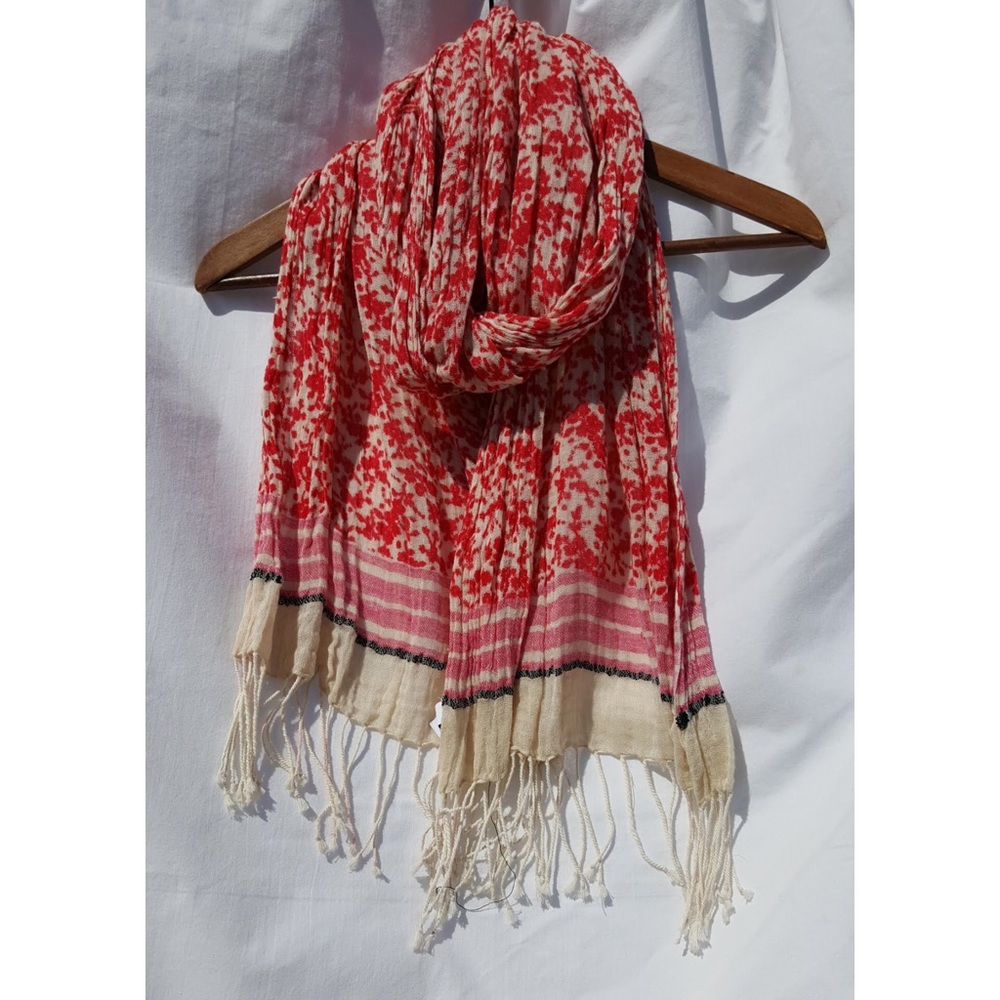 Excellent LOFT Cheetah Leopard Print Scarf